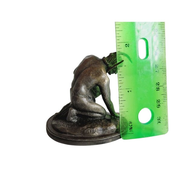 Vintage Hudson Pewter Kneeling Native American Hunter Statue 1970 - Picture 10 of 10